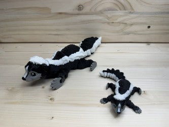 Articulating Skunk – A Stink-Free, Poseable Pal