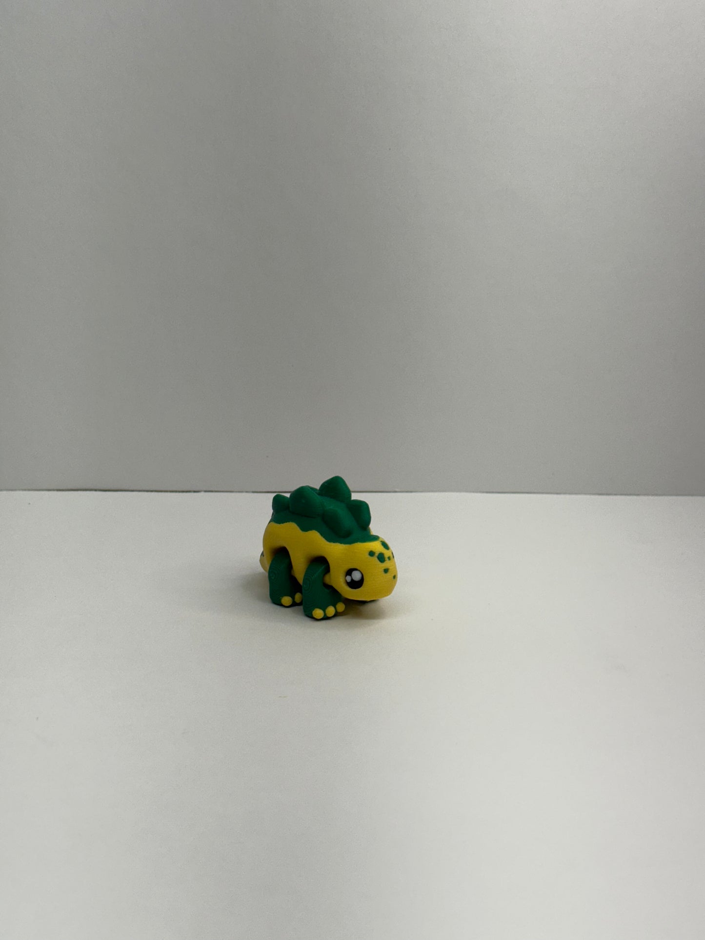 Stegosaurus Flexi dino – Fidget Dino Fun!