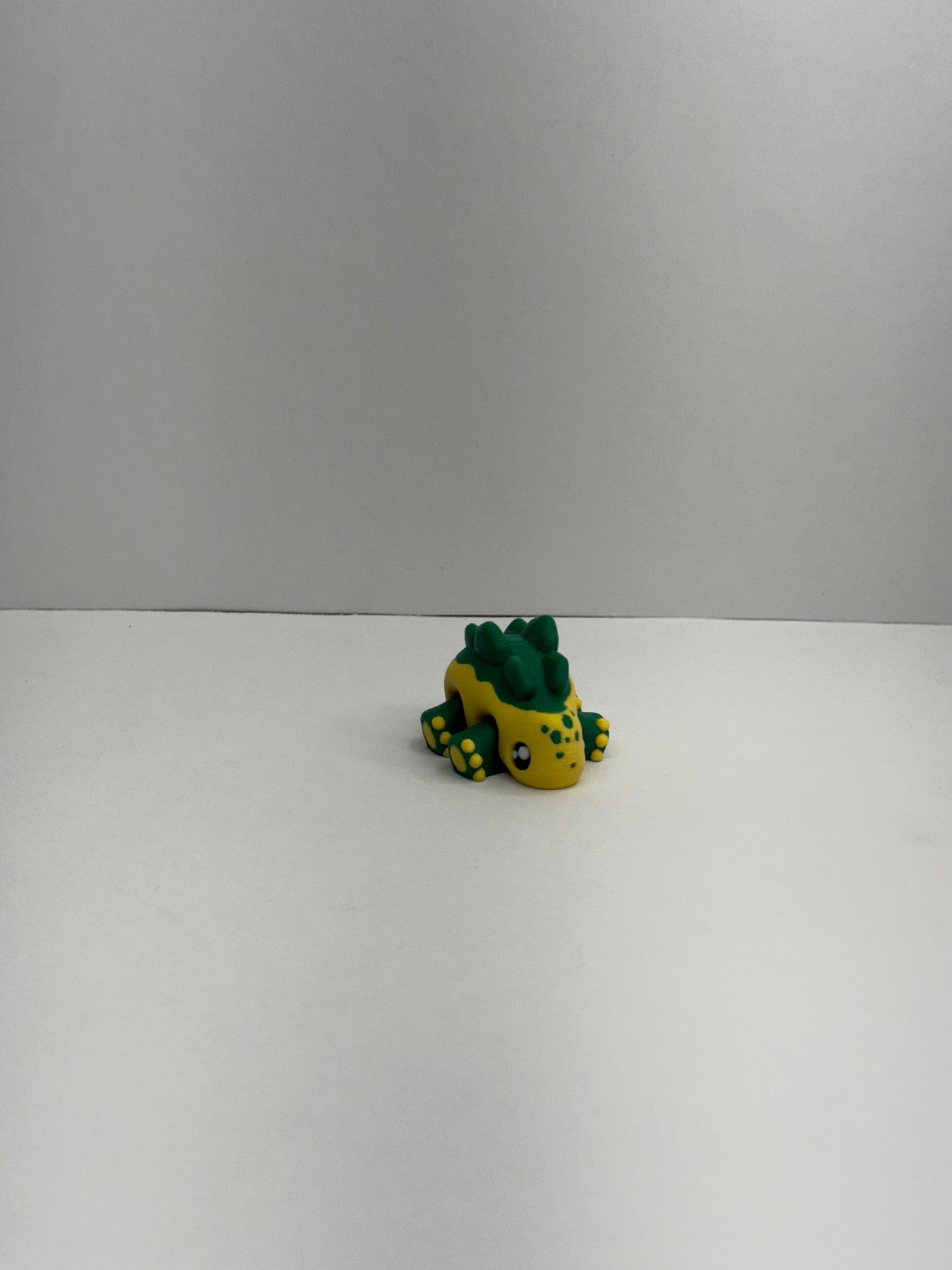 Stegosaurus Flexi dino – Fidget Dino Fun!