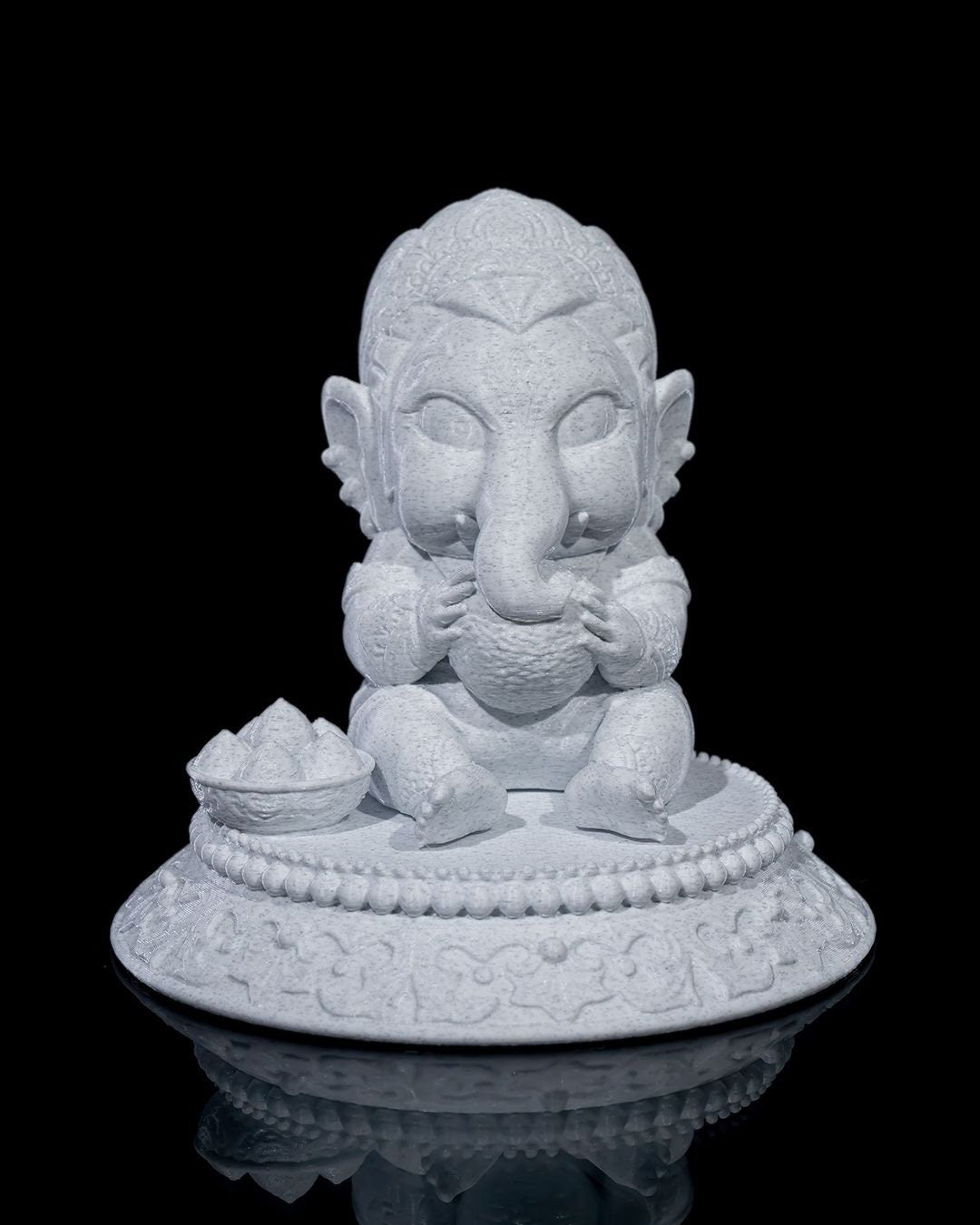 Chibi Ganesh Baby - Lover of Ladoos  'unpainted'
