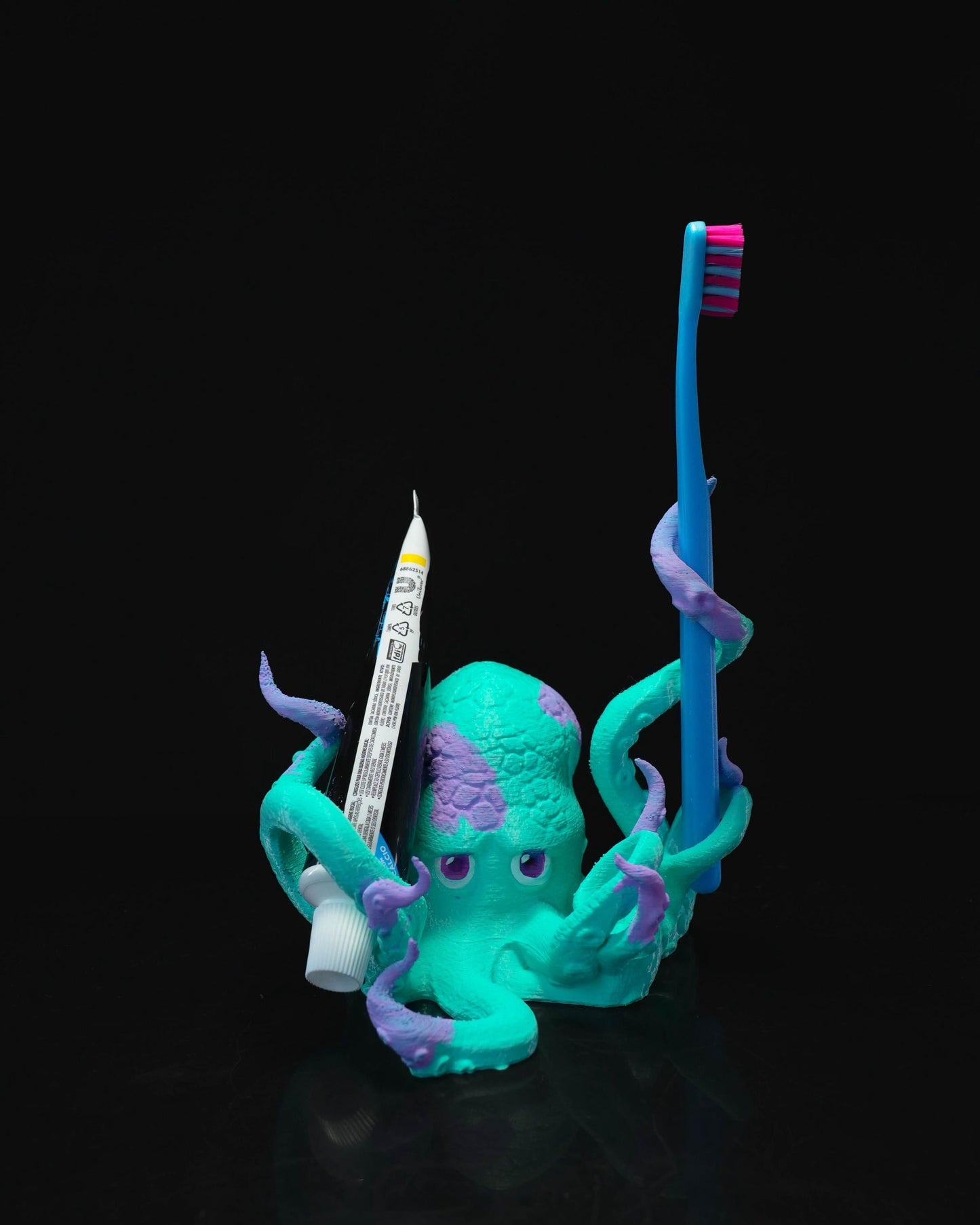 Octopus Toothbrush Holder - Standing – A Whimsical Touch for Your Bathroom