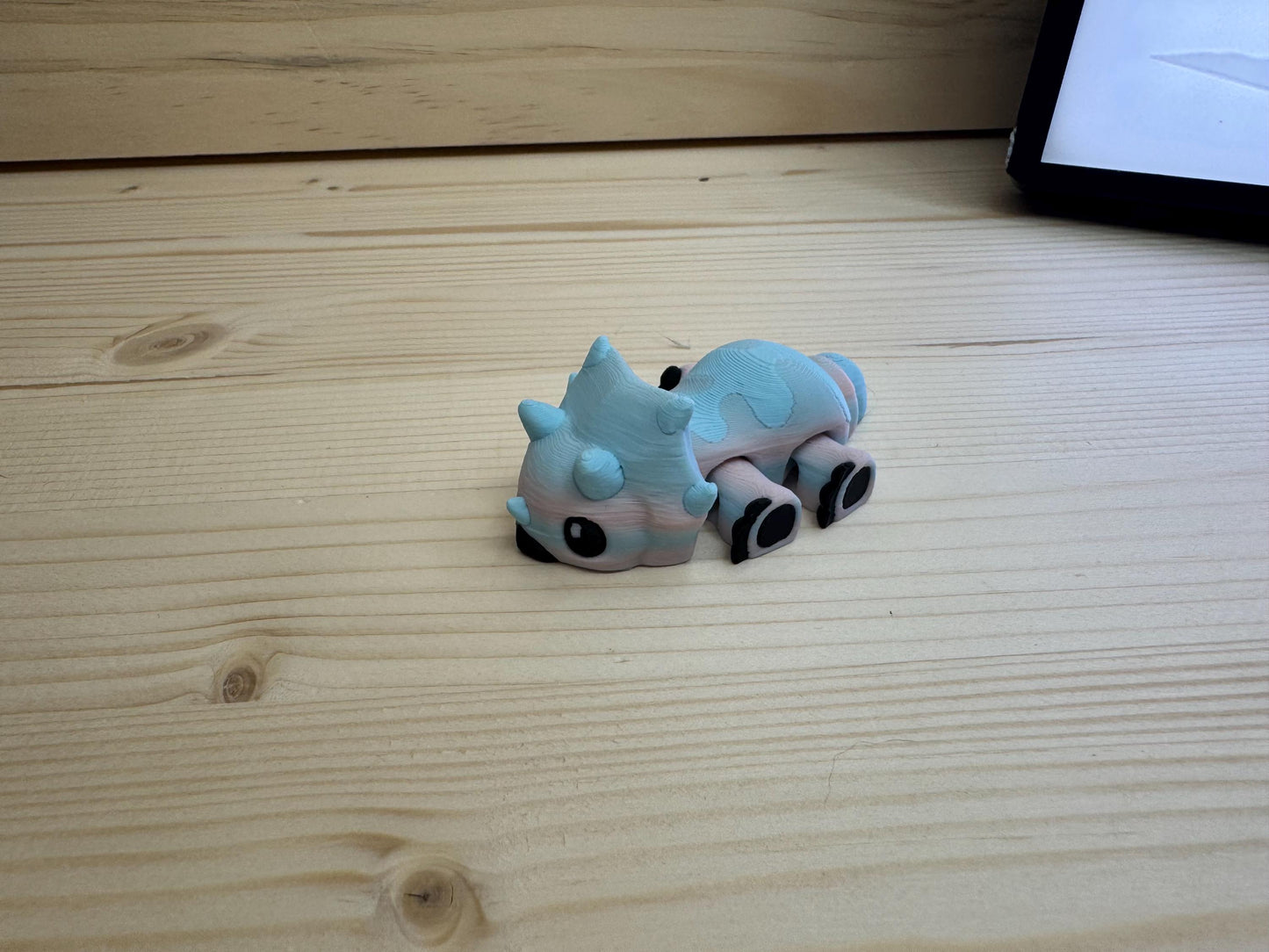 Triceratops Flexi dino - Three Horns of Pure Charm!
