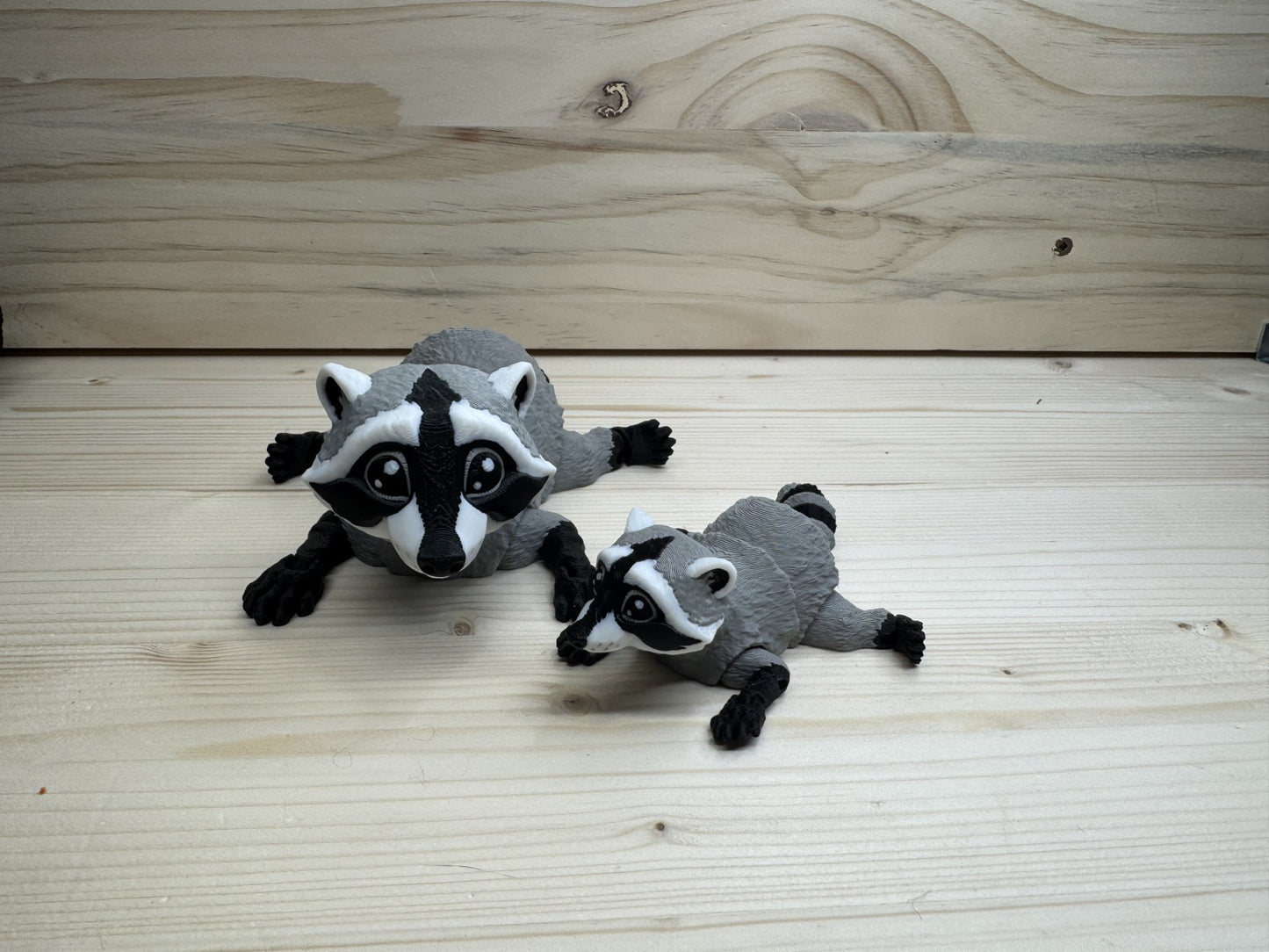 Articulating Raccoon – A Playful, Poseable Friend
