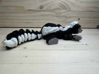 Articulating Skunk – A Stink-Free, Poseable Pal