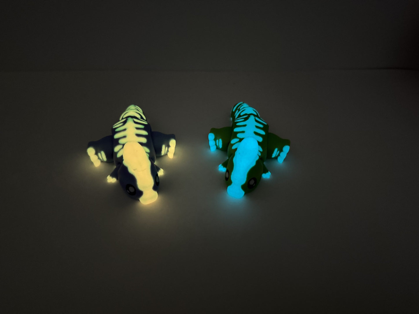 Large Glow Parasaur Flexi Friend